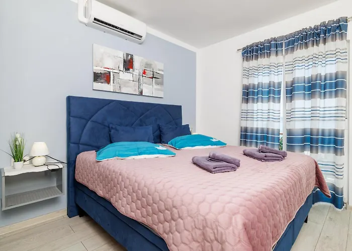 Pako * נובי ווינודולסקי